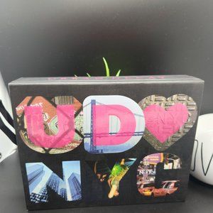 Urban Decay Eyeshadow Palette